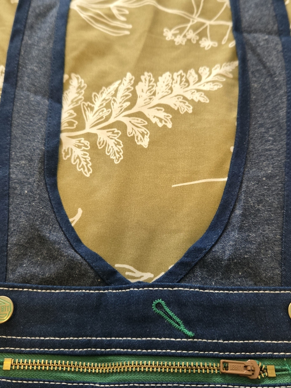 liberty Dark Blue Denim Relaxed Men's Overalls with Green Trim NWTAGS, 08/2014 - Picture 11 of 15